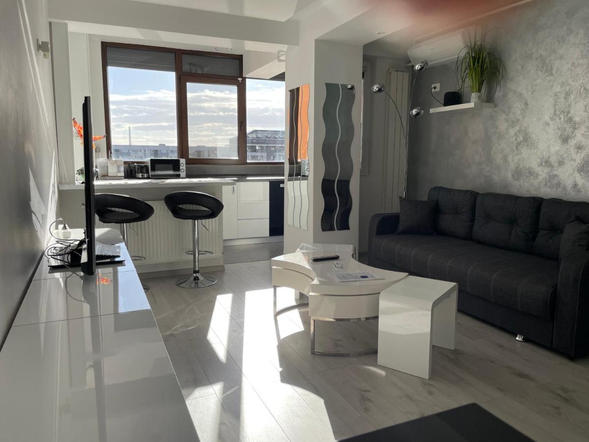 Luxury Two Room Apartment Residence Militari M3 Бухарест Екстер'єр фото