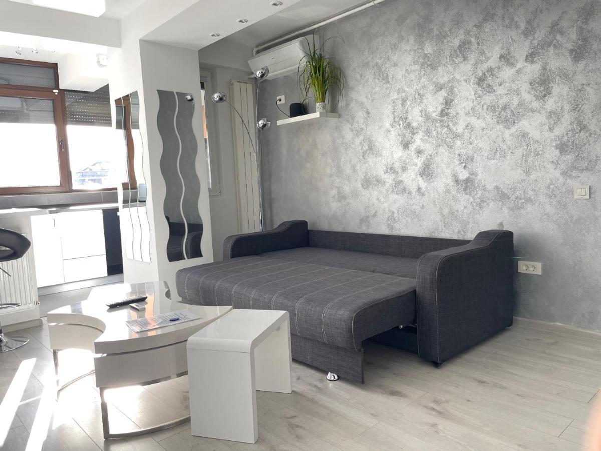 Luxury Two Room Apartment Residence Militari M3 Бухарест Екстер'єр фото