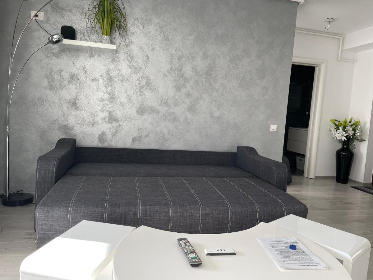 Luxury Two Room Apartment Residence Militari M3 Бухарест Екстер'єр фото